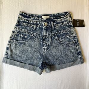 Forever 21 Women Shorts 26 Blue Denim Button 2.5" Inseam NWT